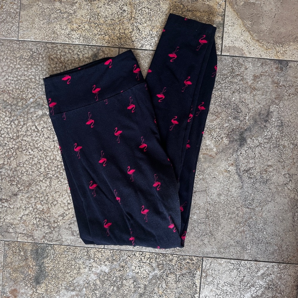LuLaRoe Leggings with Pink Flamingos